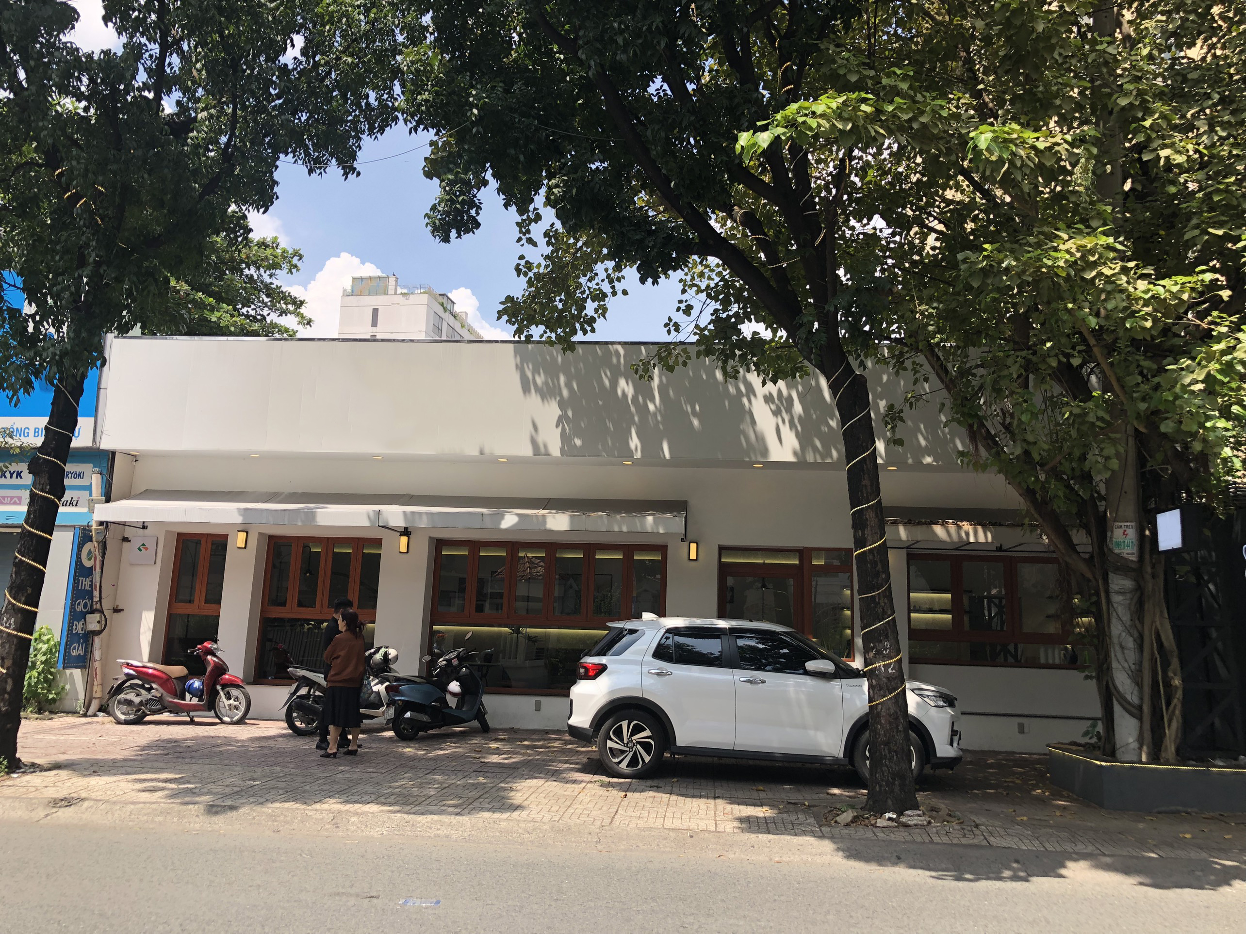 Cho thuê Mặt Bằng 16m Đường Lý chính Thắng, phường 9, Quận 3.